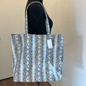 Snakeskin Print Vegan Leather Tote Bag Brand New With Tags BNWT Never used
